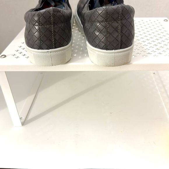 Pierre Dumas Comfort Foam Gray Slip-On Women Shoes Size 8 - Picture 4 of 6